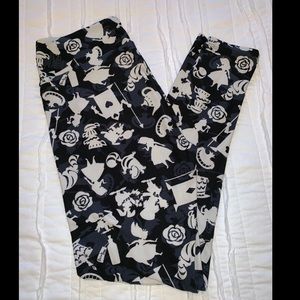 Disney Lularoe Leggings - Alice In Wonderland